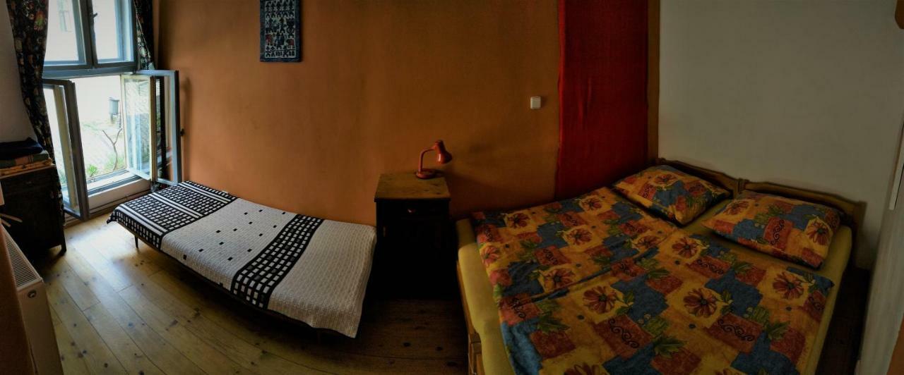 Lazy River Hostel Loket Exterior foto